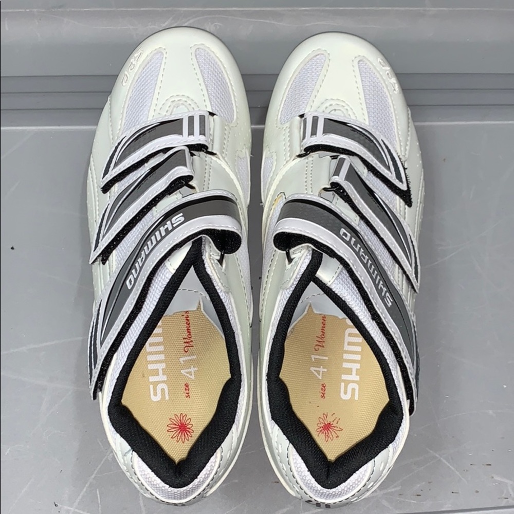 Shimano WR35 cycling shoes 41 EUC